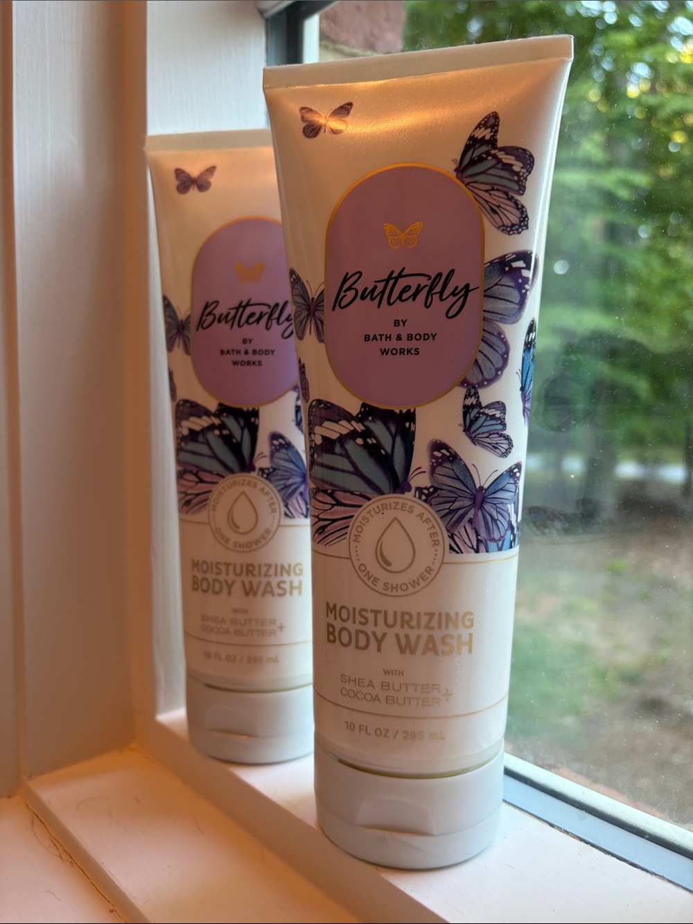 Bath & Body Works Butterfly Moisturizing Body Wash Duo-Purple, White